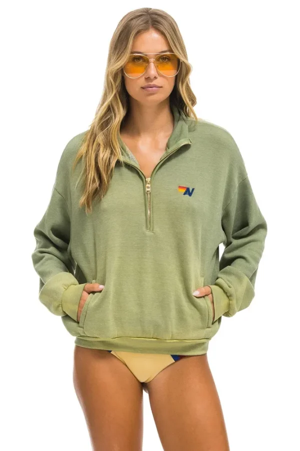 ESSENTIAL HALF ZIP RELAXED SWEATSHIRT